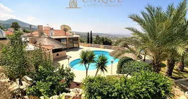 Villa 4 bedrooms in Tala, Cyprus
