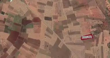 Участок земли в Yeni Karacaoren, Турция