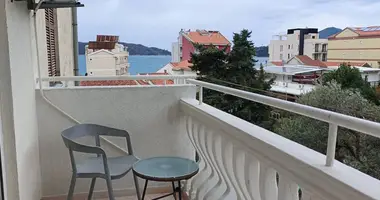 Wohnung in Rafailovici, Montenegro