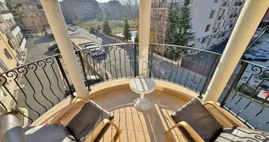 Квартира 3 комнаты в Несебр, Болгария