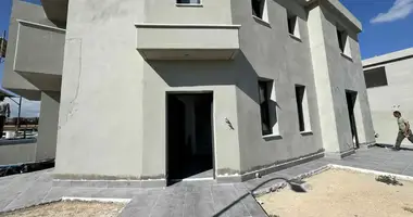Haus 3 Schlafzimmer in Kato Polemidia, Zypern
