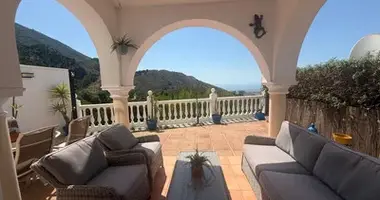 2 bedroom house in Mijas, Spain