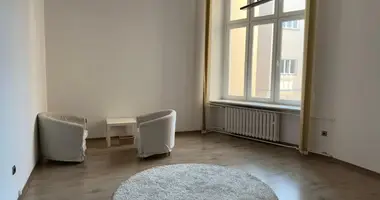 Propiedad comercial 34 m² en Varsovia, Polonia