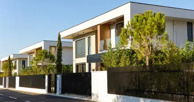 Villa 4 chambres dans Podgorica, Monténégro