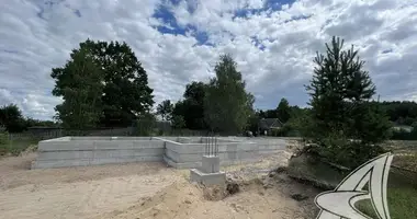 Grundstück in Navickavicki sielski Saviet, Belarus
