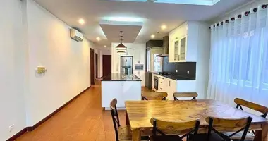 Copropriété 3 chambres dans Sangkat Boeng Tumpun 1, Cambodge