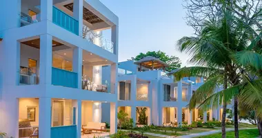 Кондо в West Bay, Гондурас