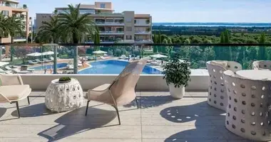 2 bedroom apartment in Trachoni Municipality, Cyprus