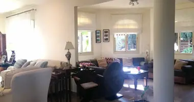Haus 4 Schlafzimmer in Limassol, Zypern