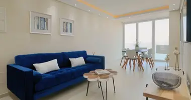 Apartamento 3 habitaciones en Estepona, Španjolska