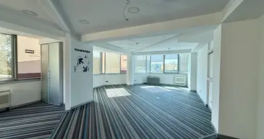 Propiedad comercial en Podgorica, Montenegro