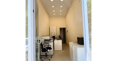 Boutique 30 m² dans Tirana, Albanie
