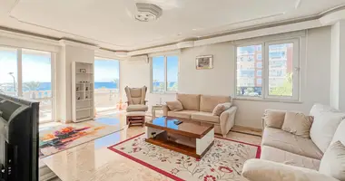 Apartamento 3 habitaciones en Mahmutlar, Turquía