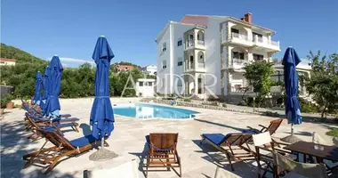 Casa 12 habitaciones en Barbat, Croacia