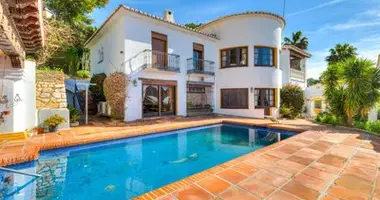 Haus 4 Schlafzimmer in Dos Hermanas, Spanien