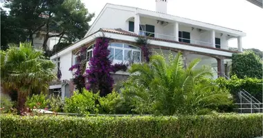 Dom 4 pokoi w Herceg Novi, Czarnogóra
