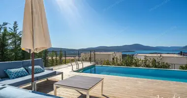 Villa 4 bedrooms in Tivat, Montenegro
