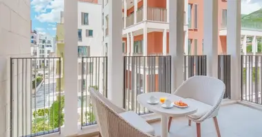 Apartamento 2 habitaciones en Tivat, Montenegro