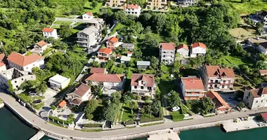 Wohnung 2 Schlafzimmer in Muo, Montenegro