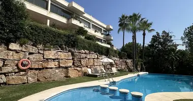 4 bedroom apartment in Spain