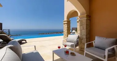 Apartamento 4 habitaciones en Kouklia, Chipre