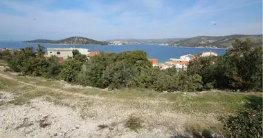 Участок земли в Рогозница, Хорватия