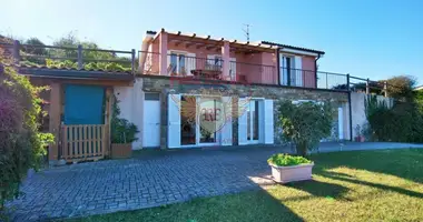 Villa 4 zimmer in Imperia, Italien