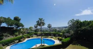 Apartamento 3 habitaciones en San Pedro Alcantara, Španjolska
