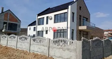 3 bedroom apartment in Kosharitsa, Bulgaria