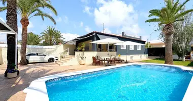 Villa in Torrevieja, Spanien