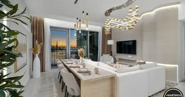 2 room apartment in Dubai, United Arab Emirates