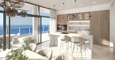 4 bedroom apartment in Benidorm, Spain