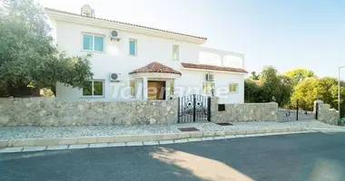 Villa 5 zimmer in Kazafani, Nordzypern