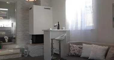 Hotel 500 m² in Split-Dalmatia County, Croatia