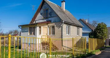 3 room house in Papiarnianski sielski Saviet, Belarus