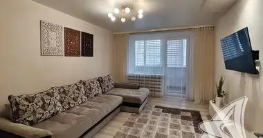 Квартира 2 комнаты в Мухавецкий сельский Совет, Беларусь