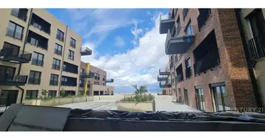 Квартира 2 комнаты в Тирана, Албания