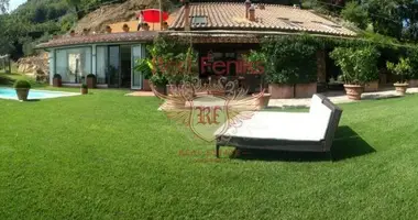 Villa 4 zimmer in Florenz, Italien