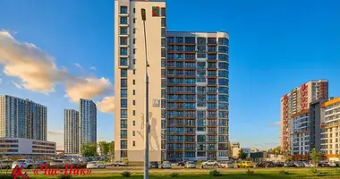 Apartamento 3 habitaciones en Minsk, Belarús