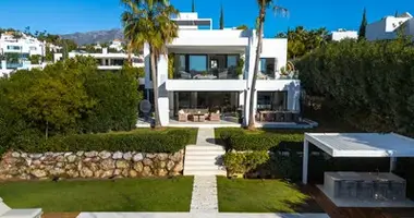 Haus 6 Schlafzimmer in San Pedro Alcantara, Spanien
