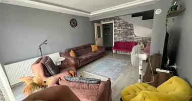 Bliźniak 5 pokojów w Sehit Mehmet Caddesi, Turcja