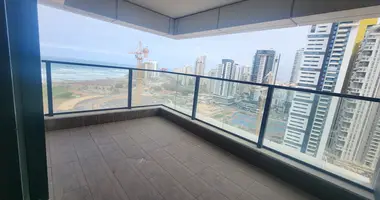 Appartement 4 chambres dans Bat Yam, Israël