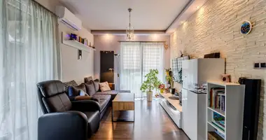 Wohnung 4 zimmer in Warschau, Polen