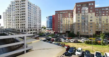 Квартира 3 комнаты в Минск, Беларусь