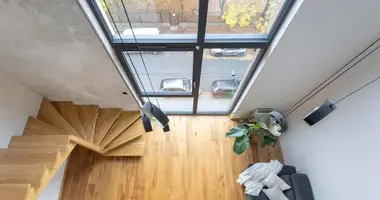 Квартира 2 комнаты в Варшава, Польша