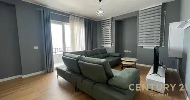 APARTMENT FOR RENT 2+1+2+PARKING SPACE AT THE BOTANICAL GARDEN! dans Tirana, Albanie