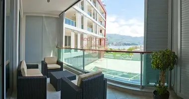 Apartamento 3 habitaciones en Montenegro