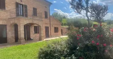 Villa 14 rooms in Terni, Italy