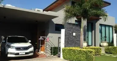 Villa 3 bedrooms in Rawai, Thailand