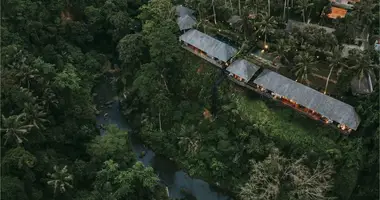 Wohnung 9 Schlafzimmer in Kemenuh, Indonesien